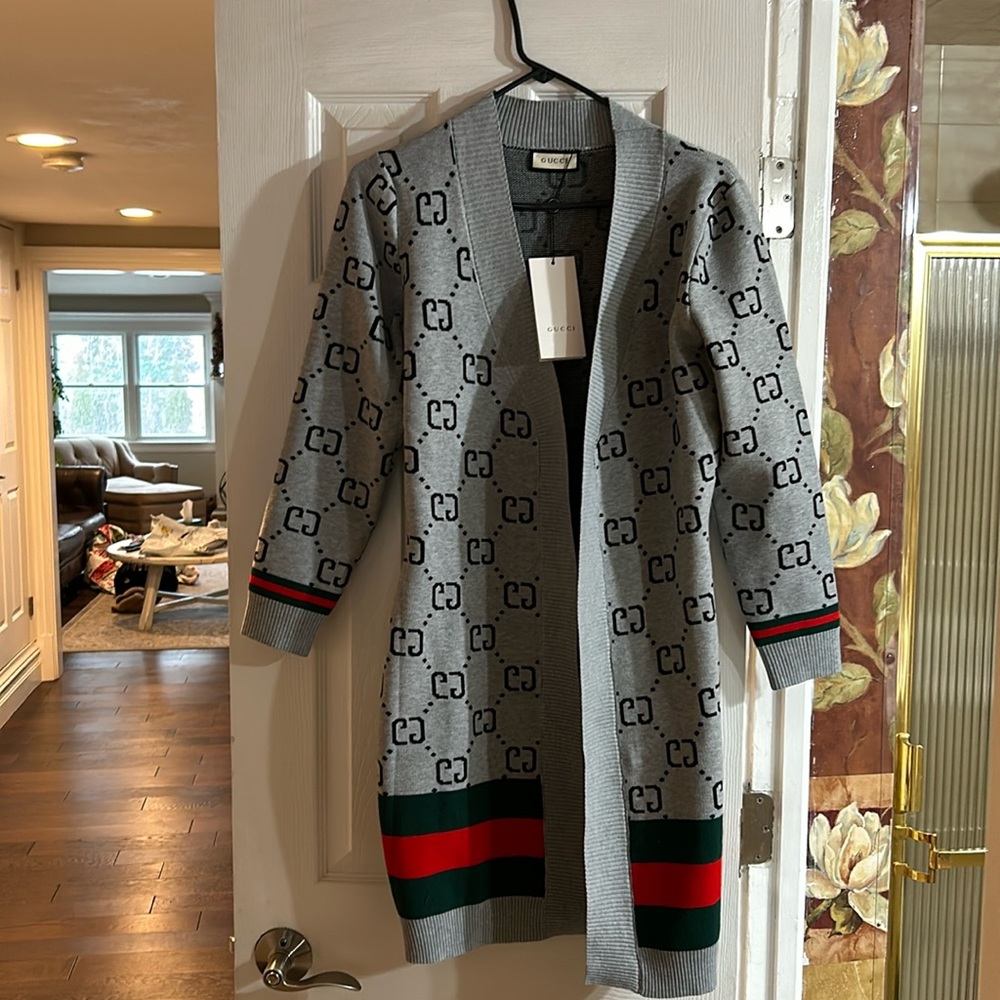 Gucci sweater